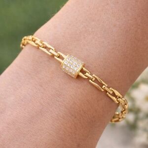 Gold bracelet with diamond inspired barrel accent - adjustable size band